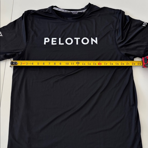 PELETON Black Century Ride Workout Tee. Size XL. - Picture 4 of 4